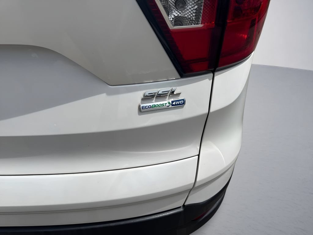 Used 2019 Ford Escape SEL AWD/4WD image 34