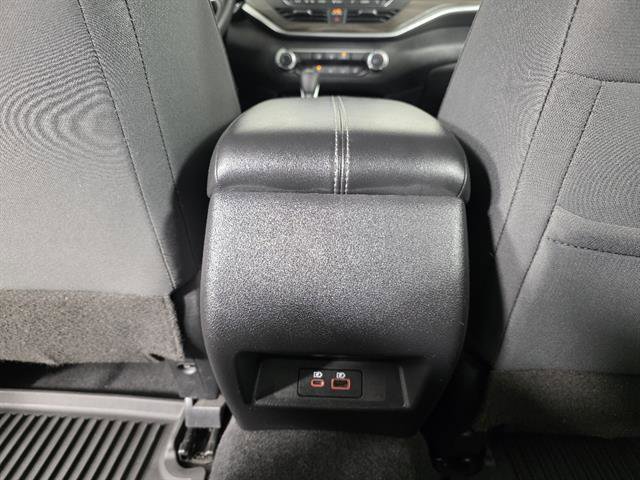 Used 2024 Nissan Altima 2.5 SV FWD image 41