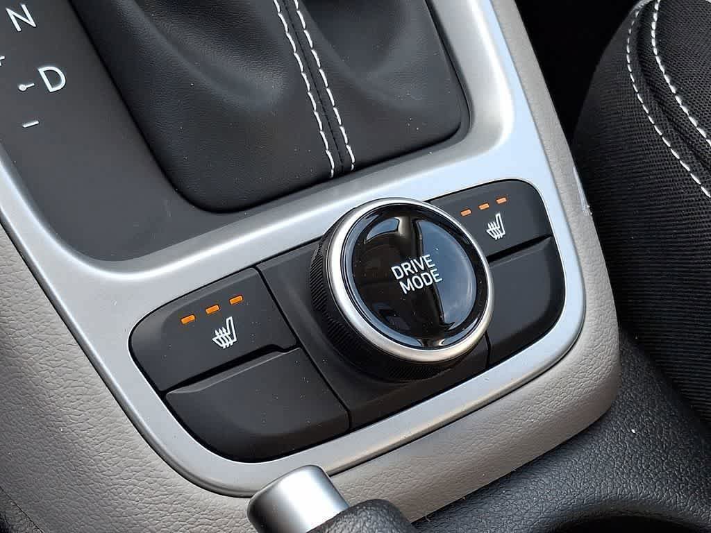 New 2026 Hyundai Venue SEL FWD image 5