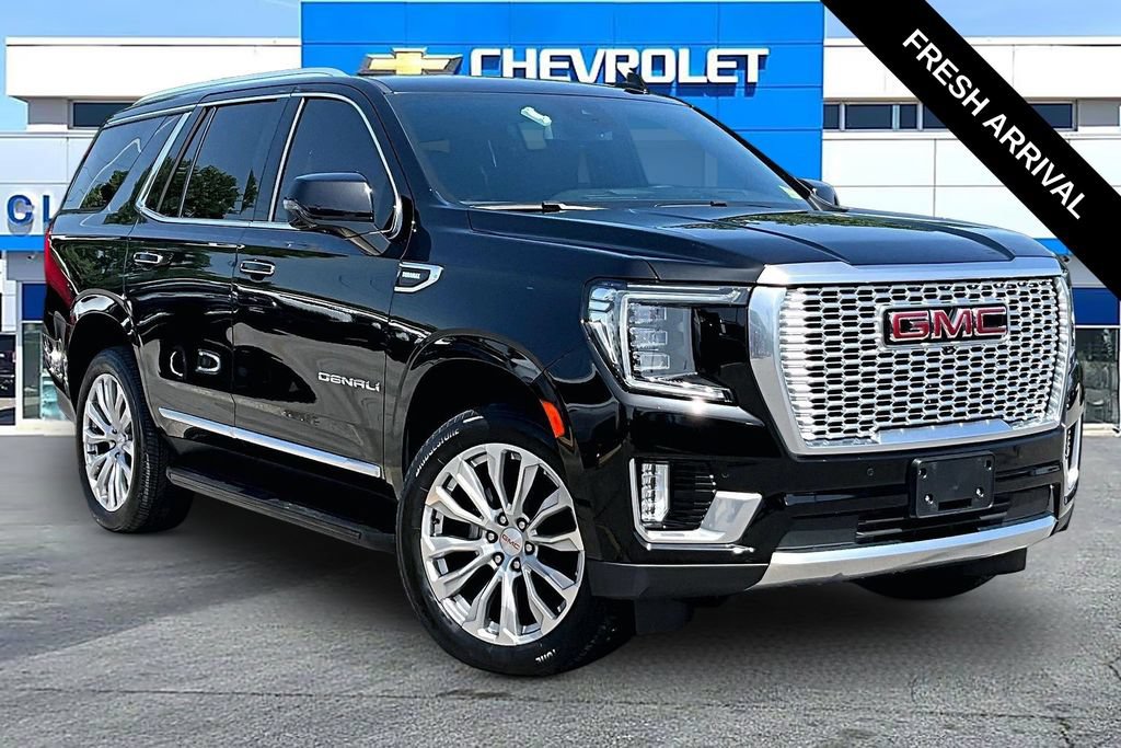 Used 2024 GMC Yukon Denali AWD/4WD image 1