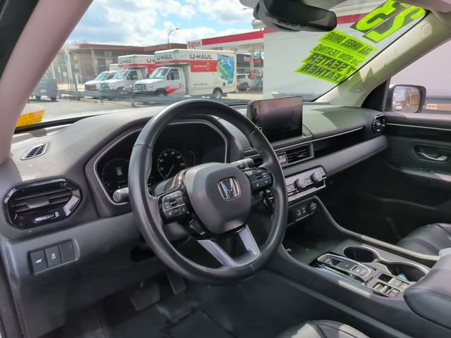 Used 2023 Honda Pilot Touring image 35