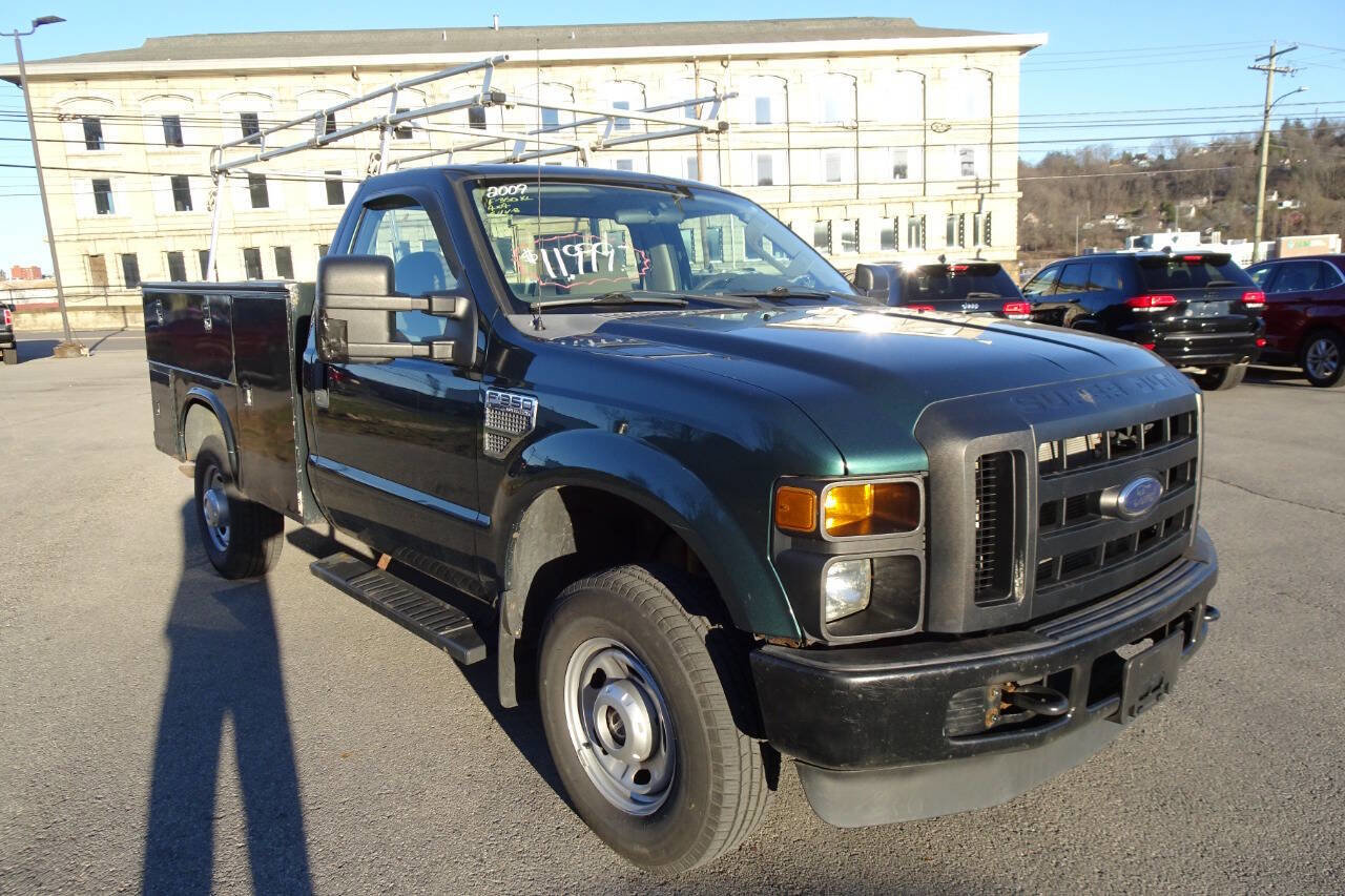Used 2009 Ford F350 XL image 4