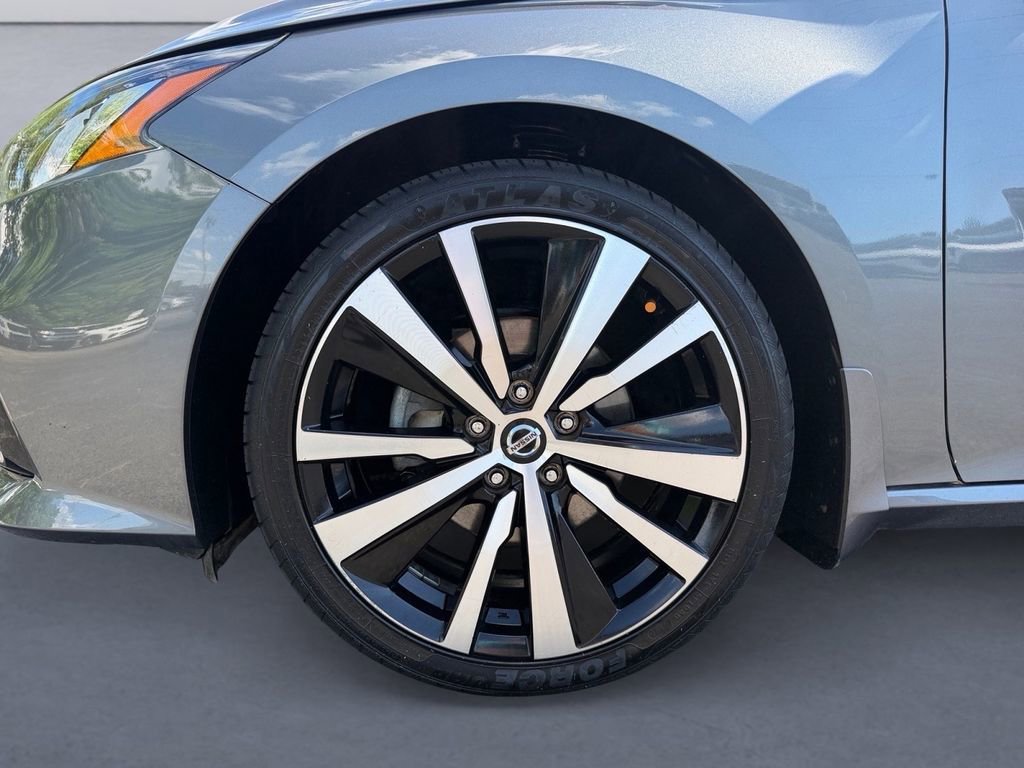 Used 2020 Nissan Altima 2.5 Platinum AWD/4WD image 9