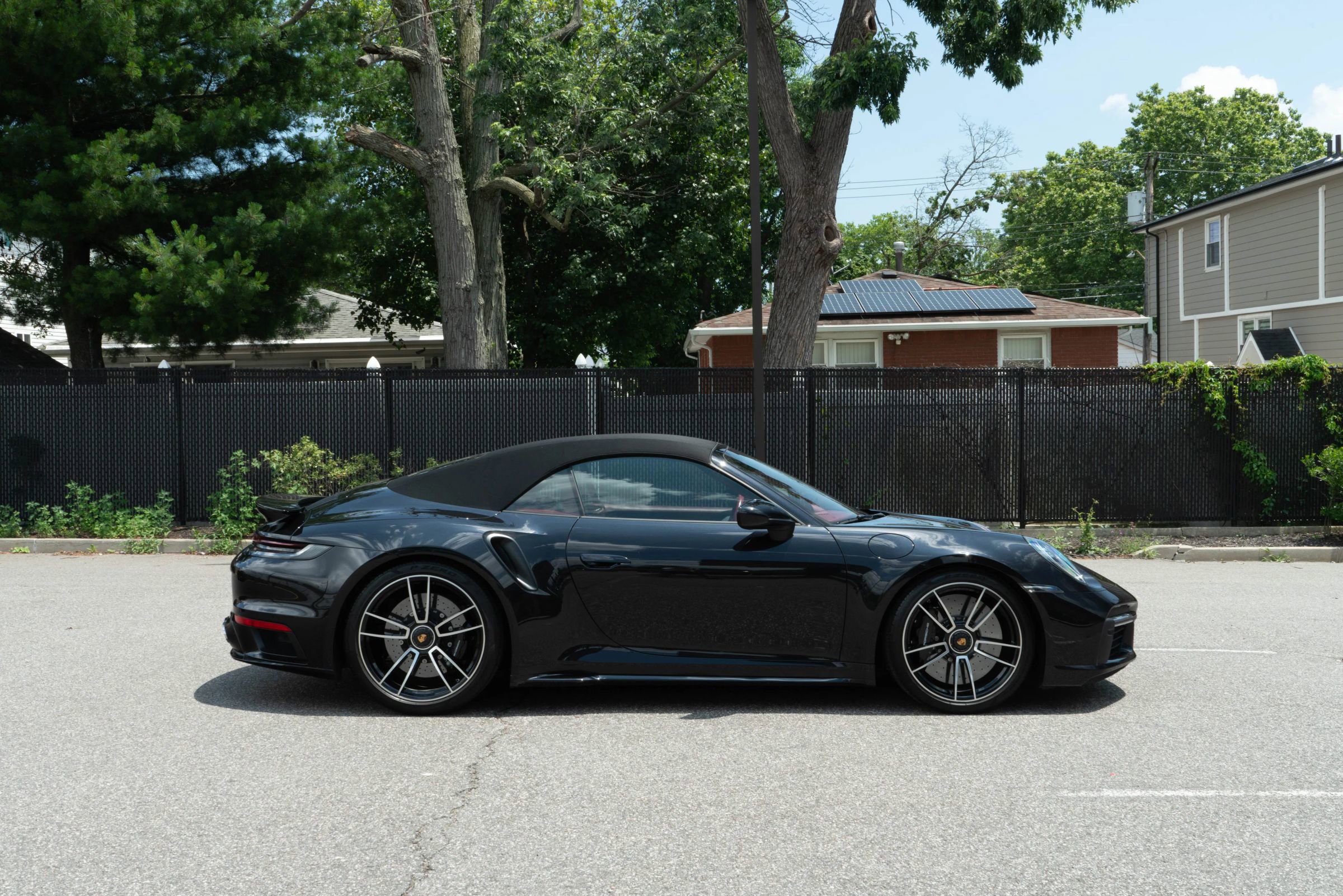 Used 2021 Porsche 911 Turbo image 19