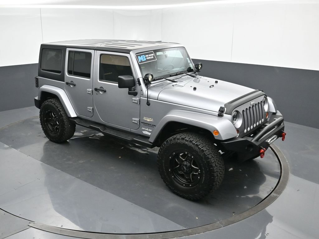Used 2013 Jeep Wrangler Unlimited Sahara w/ Dual Top Group image 53