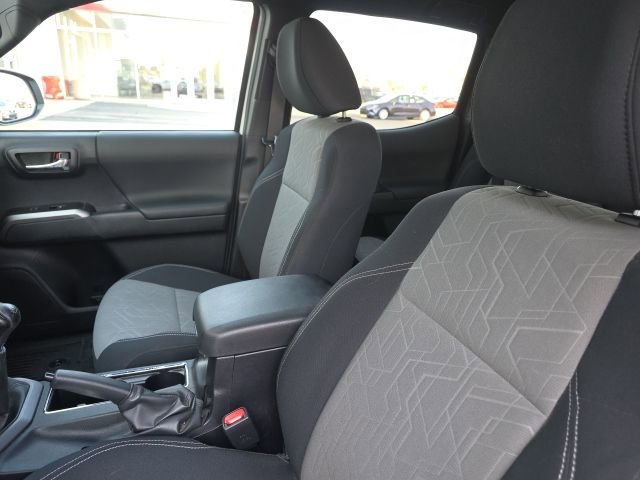 Used 2023 Toyota Tacoma TRD Off-Road w/ Technology Package image 9