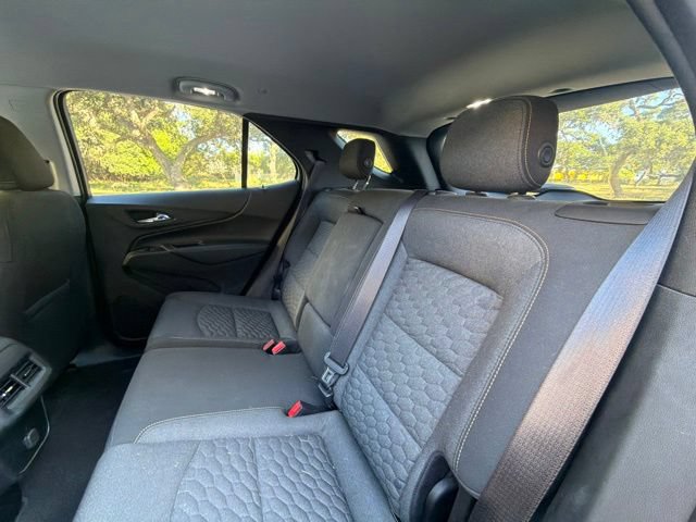 Used 2018 Chevrolet Equinox LT FWD image 10