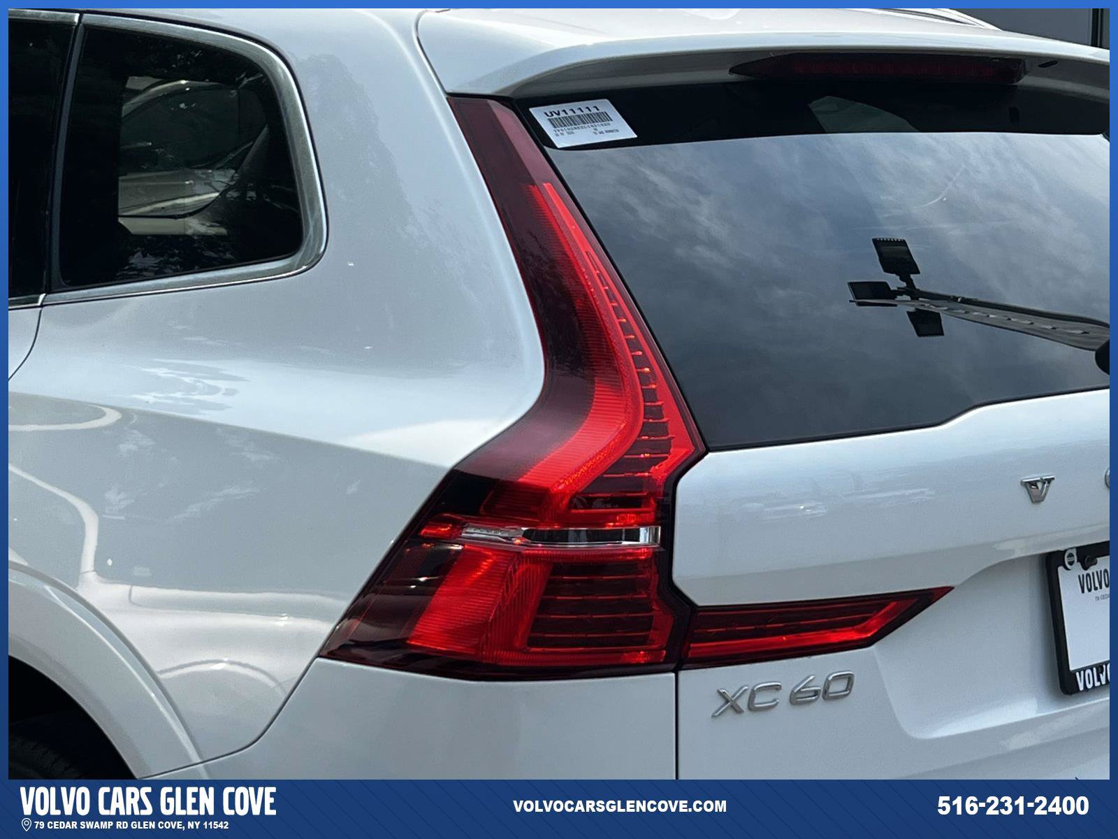Used 2020 Volvo XC60 T5 Momentum AWD/4WD image 8