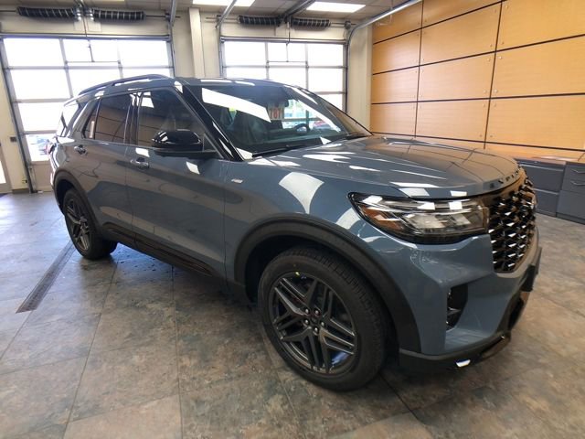 New 2026 Ford Explorer ST-Line