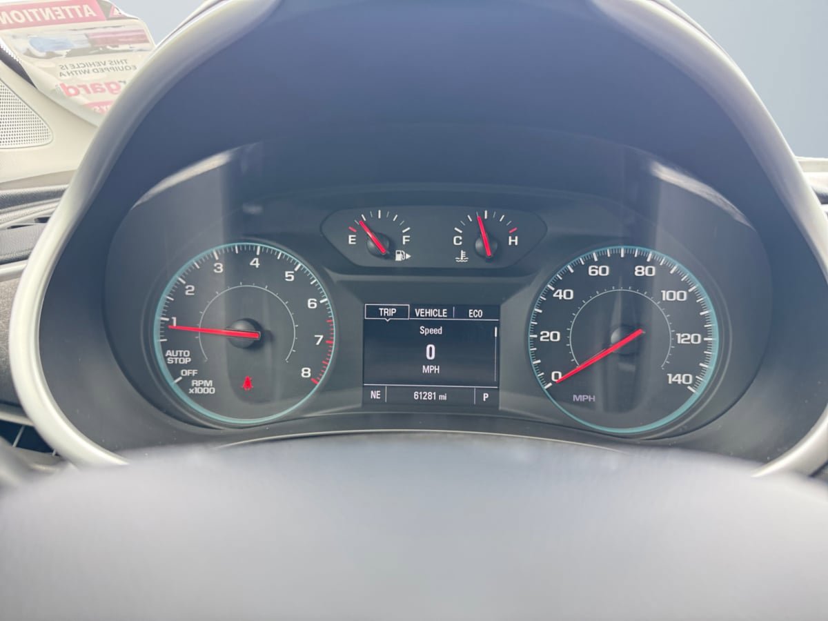 Used 2021 Chevrolet Malibu LS FWD image 12