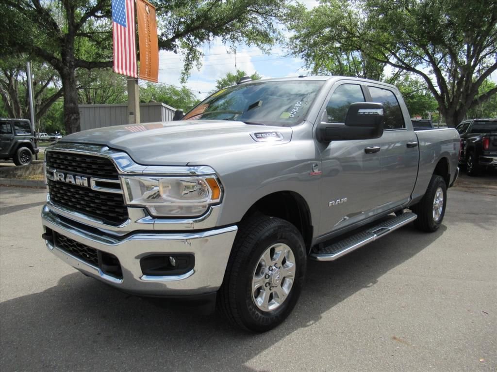 Certified 2024 RAM 2500 Big Horn AWD/4WD image 3