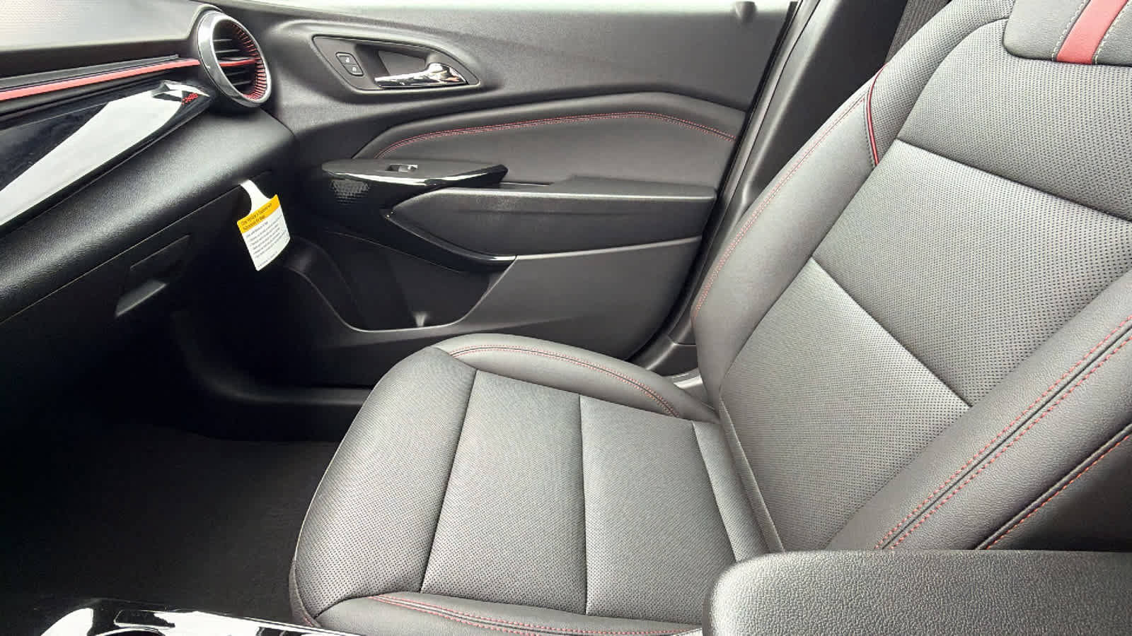 New 2026 Chevrolet Trax RS w/ Driver Confidence Package FWD image 12