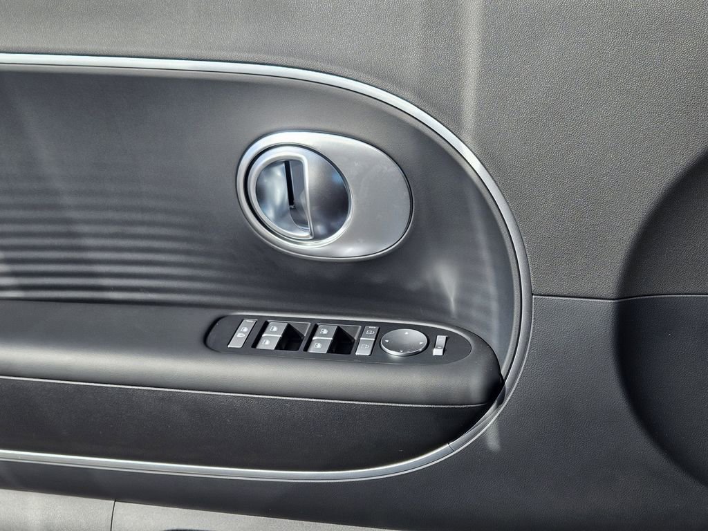 New 2026 Hyundai Ioniq 9 SE image 22