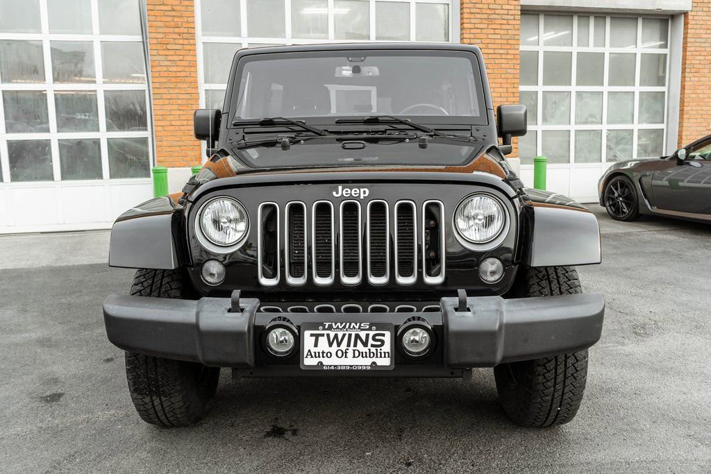 Used 2018 Jeep Wrangler Unlimited Sahara image 31