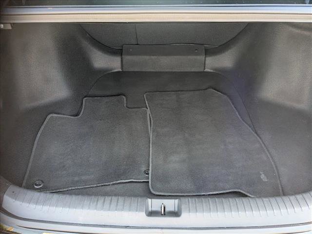 Used 2025 Honda Accord SE image 6