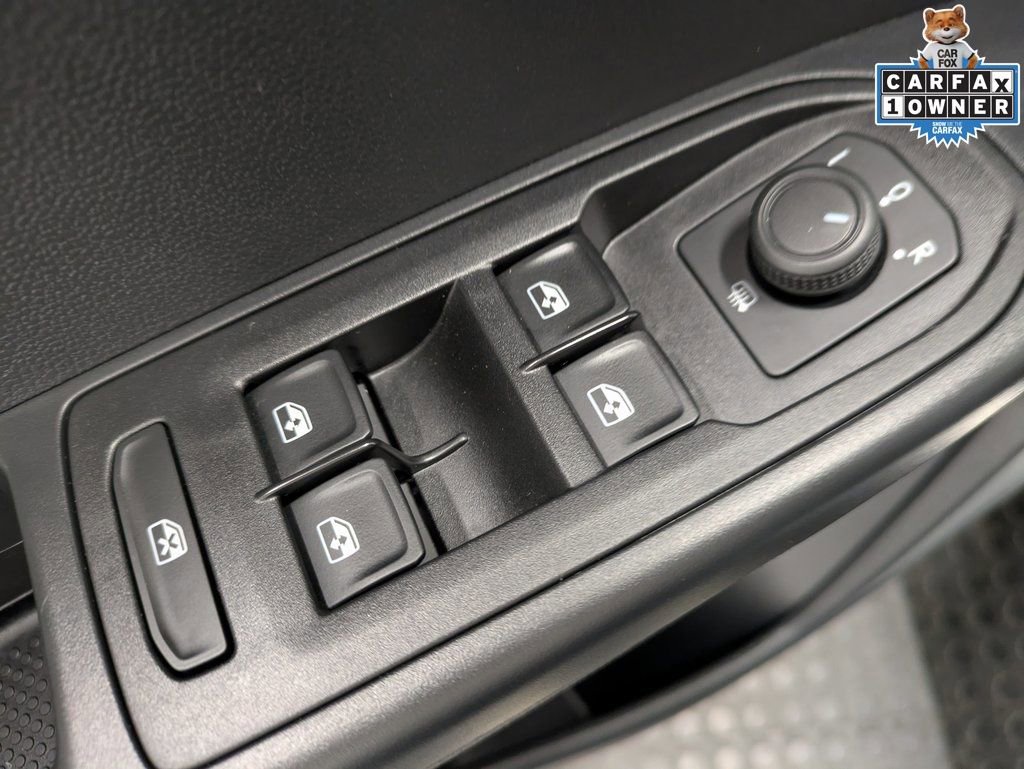 Used 2022 Volkswagen Taos SE image 10