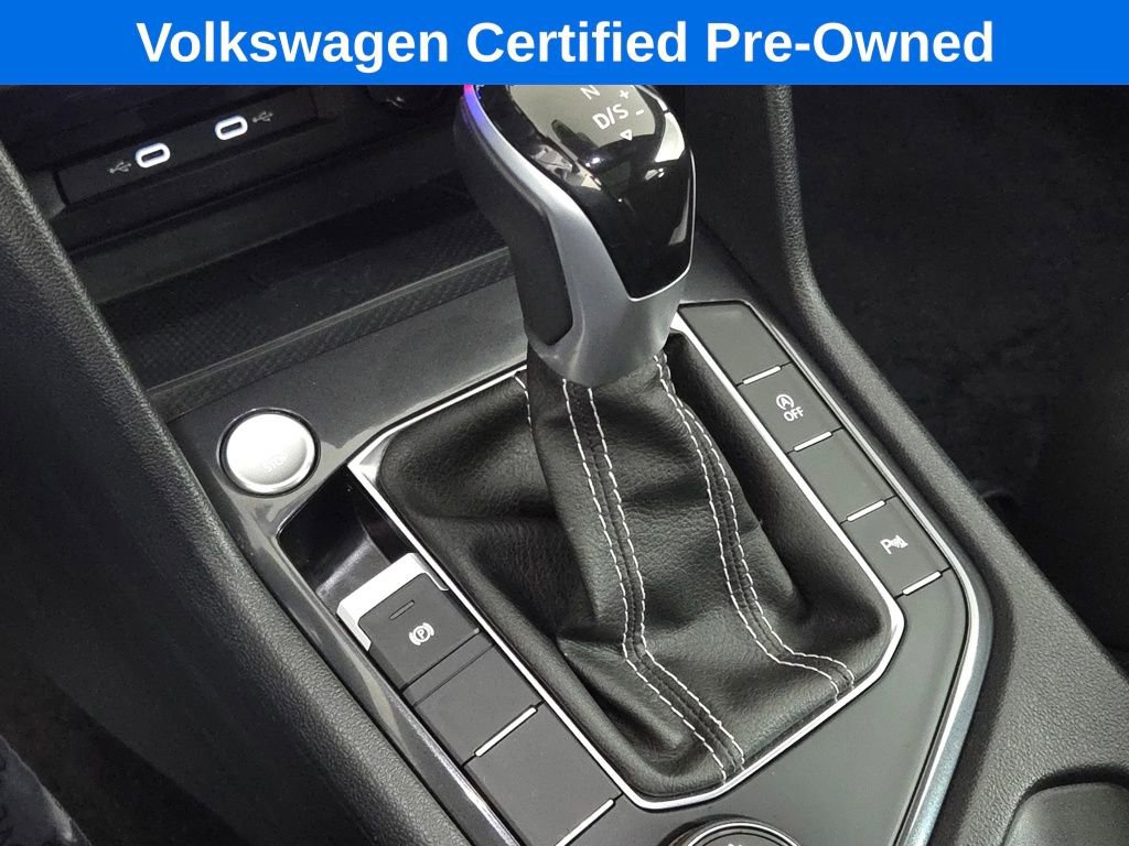 Certified 2023 Volkswagen Tiguan SE R-Line image 23