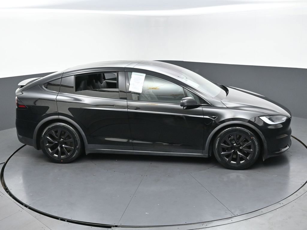 Used 2023 Tesla Model X image 40