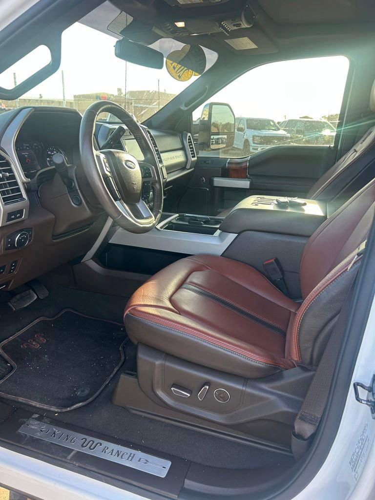 Used 2021 Ford F350 King Ranch w/ King Ranch Ultimate Package AWD/4WD image 17