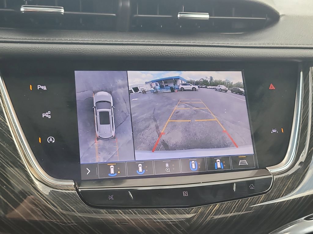 Used 2020 Cadillac XT6 Premium Luxury FWD image 26