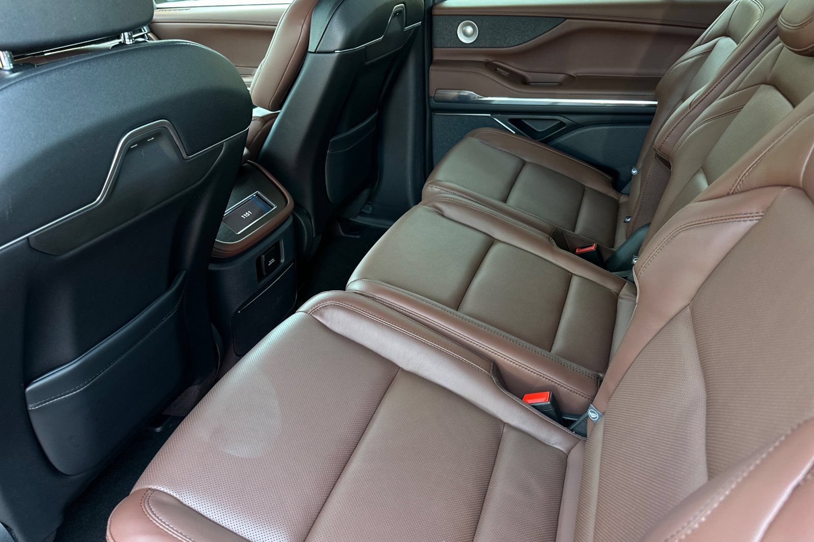 New 2026 Lincoln Navigator Reserve AWD/4WD image 11