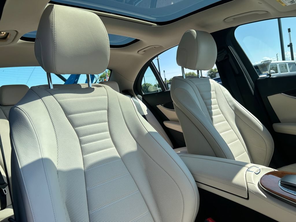Used 2023 Mercedes-Benz E 450 4MATIC Sedan image 28