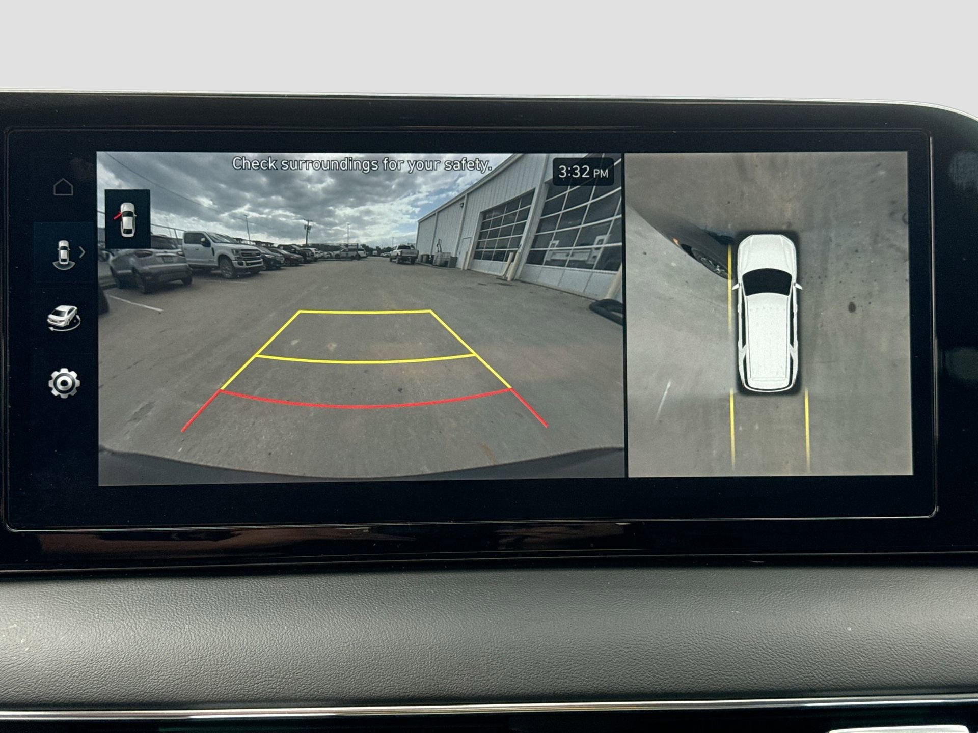 Used 2024 Hyundai Palisade Calligraphy image 15