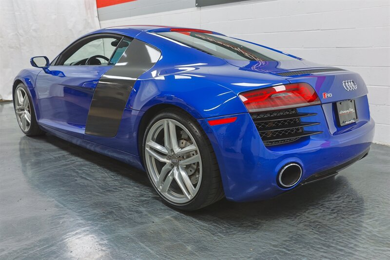 Used 2015 Audi R8 V8 AWD/4WD image 17