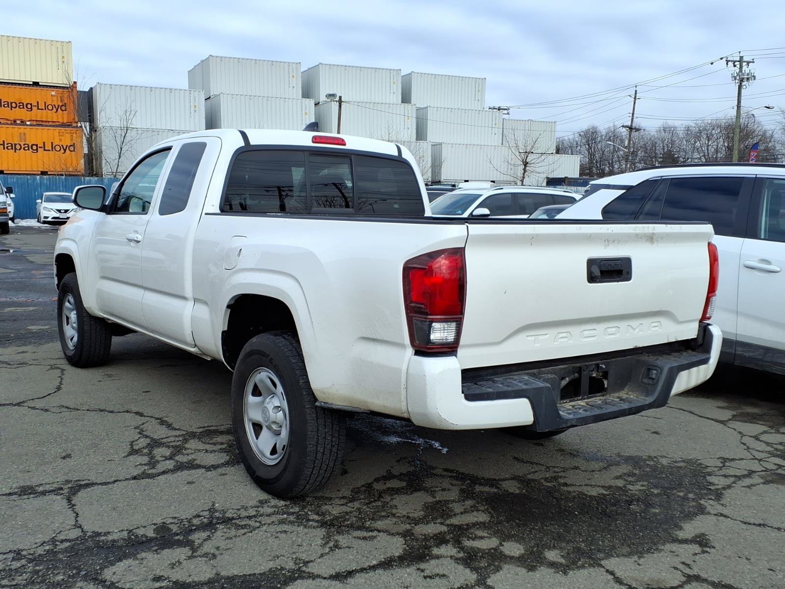 Used 2021 Toyota Tacoma SR RWD image 4