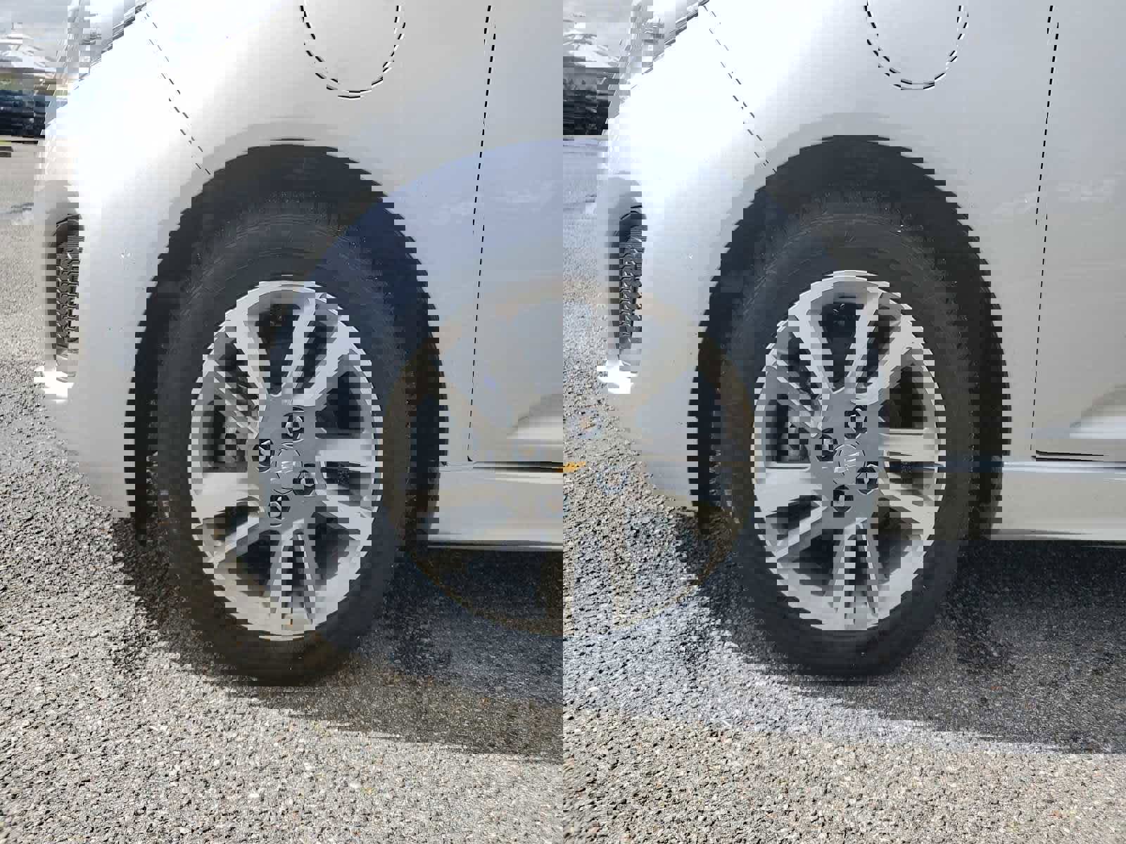 Used 2016 Chevrolet Spark LT image 10