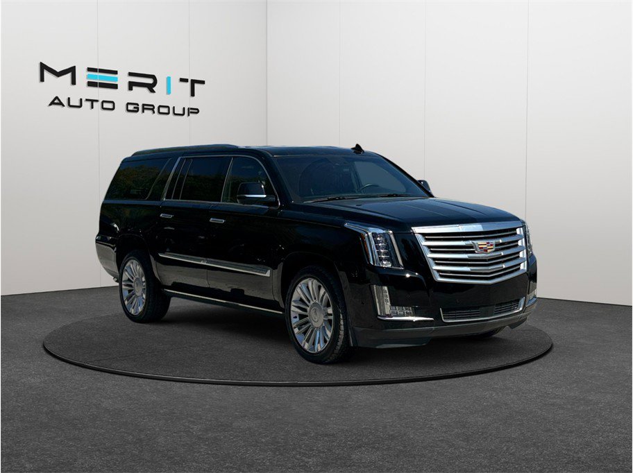 Used 2019 Cadillac Escalade ESV Platinum image 1