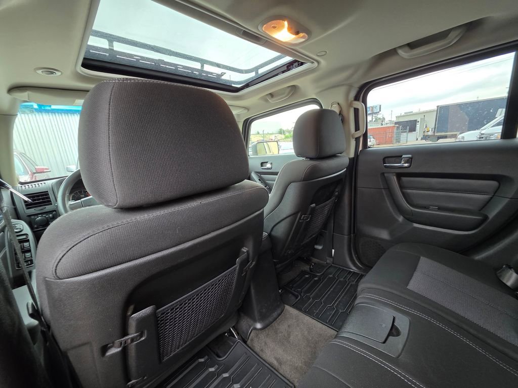 Used 2009 HUMMER H3 AWD/4WD image 17