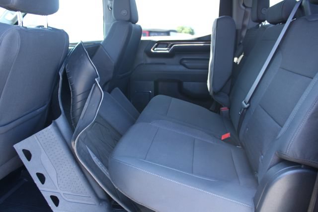Used 2025 Chevrolet Silverado 1500 LT RWD image 44