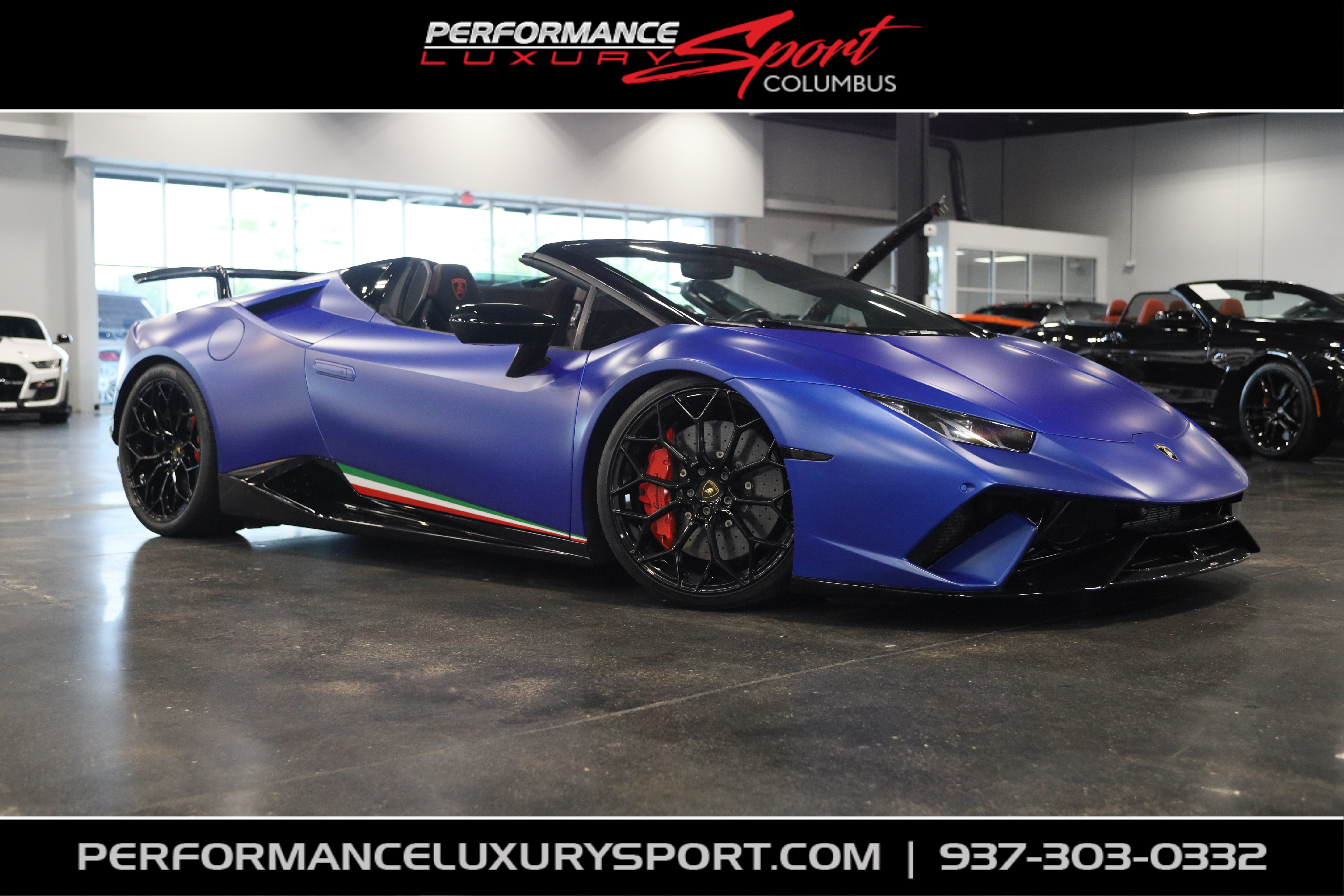 Used 2019 Lamborghini Huracan Performante AWD/4WD image 1