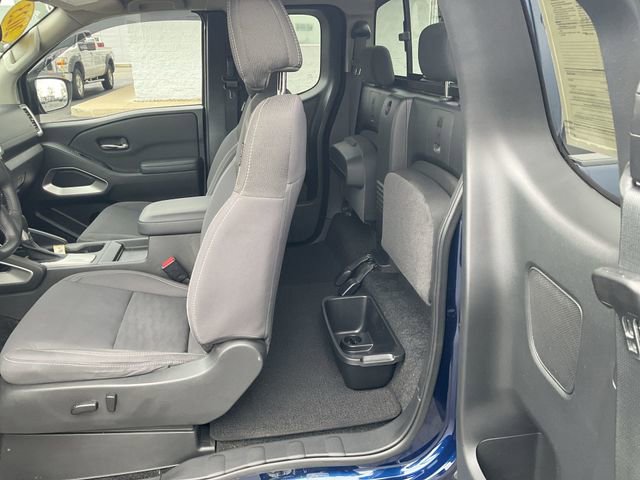 Used 2023 Nissan Frontier SV w/ SV Convenience Package image 13