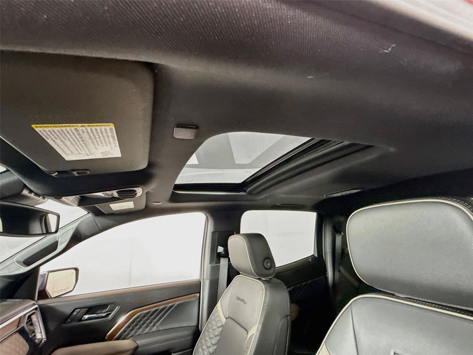 New 2026 GMC Canyon Denali AWD/4WD image 16