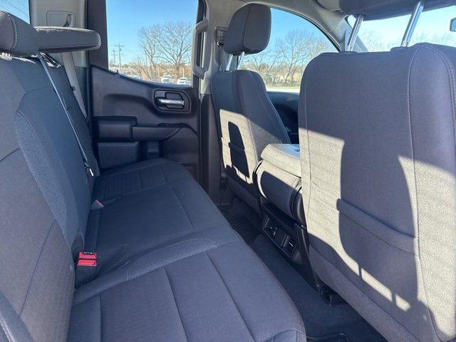 Used 2024 Chevrolet Silverado 1500 Custom image 20