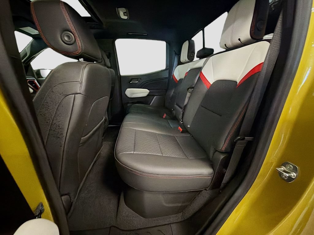 Used 2024 GMC Canyon AT4X w/ AT4X AEV Edition AWD/4WD image 26