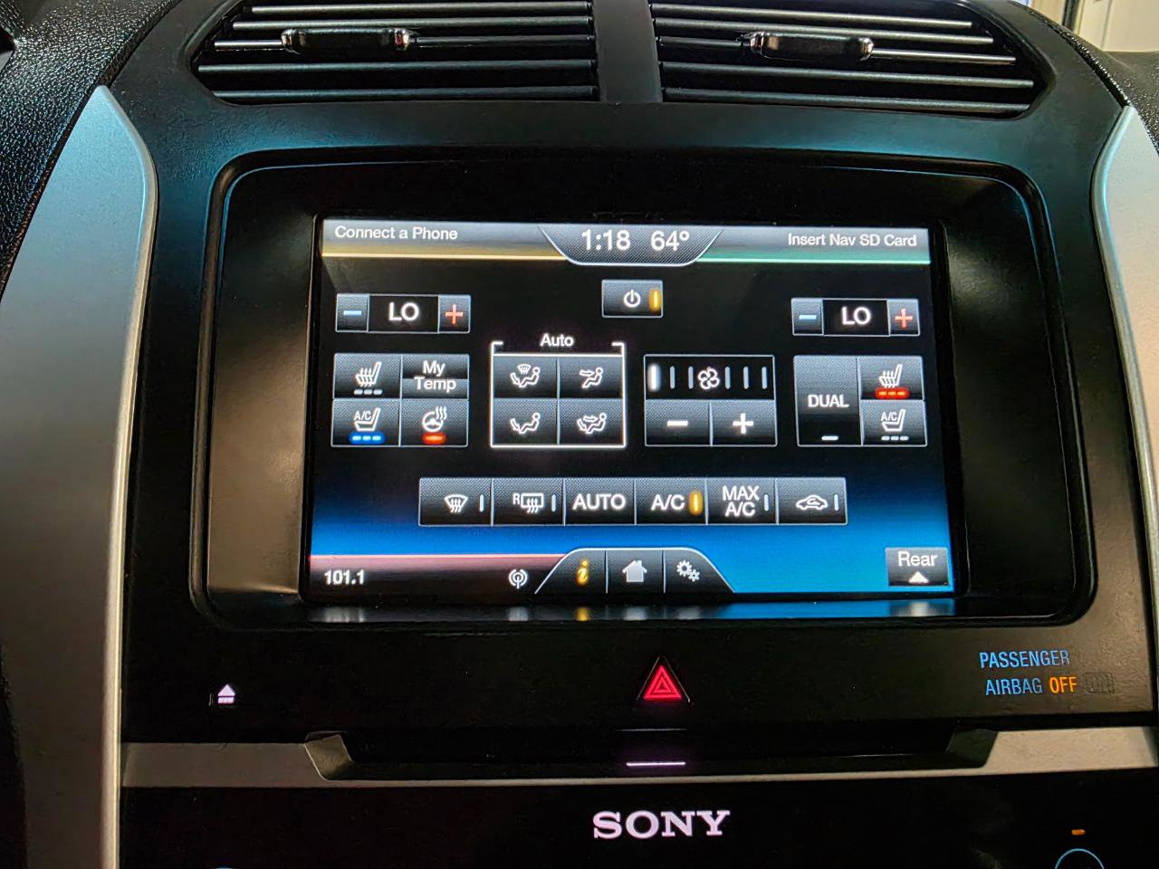 Used 2015 Ford Explorer Sport w/ Equipment Group 401A AWD/4WD image 36