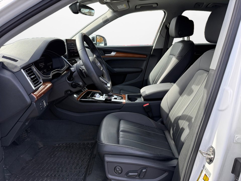 Certified 2023 Audi Q5 2.0T Premium Plus w/ Premium Plus Package image 9