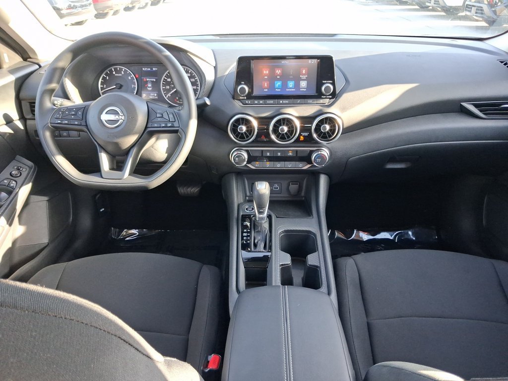 Certified 2025 Nissan Sentra S FWD image 17
