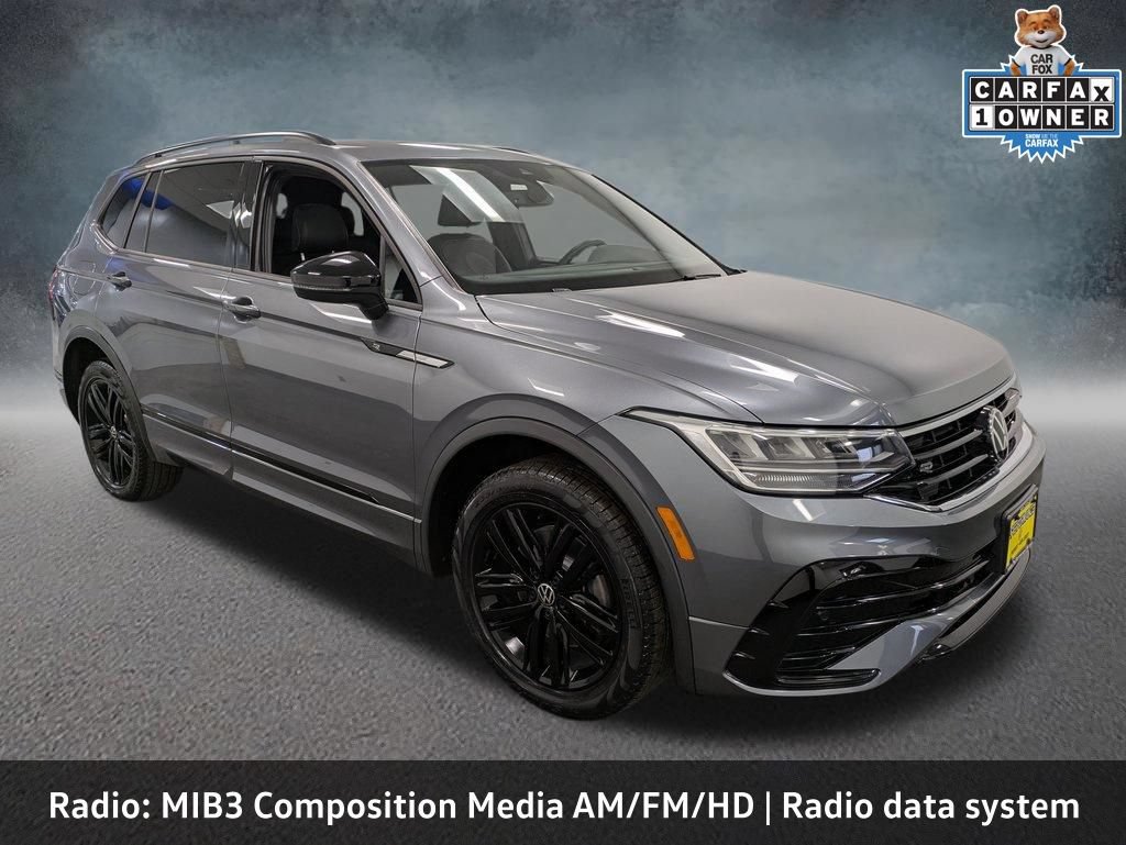 Used 2022 Volkswagen Tiguan SE R-Line AWD/4WD image 3