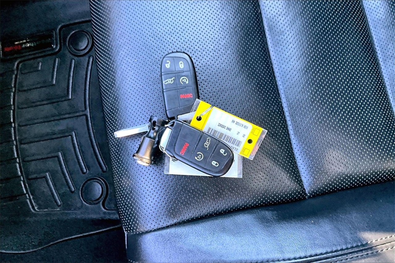 Certified 2020 Jeep Grand Cherokee High Altitude image 33