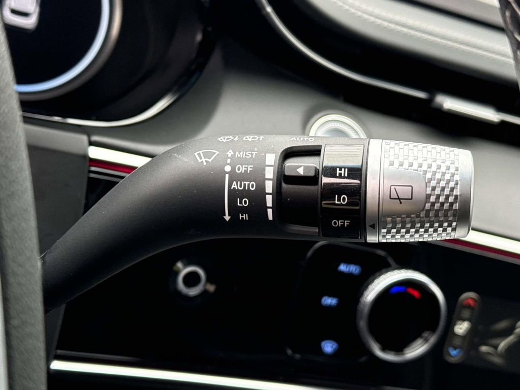 Certified 2024 Genesis GV70 3.5T Sport w/ Sport Advanced Package image 21