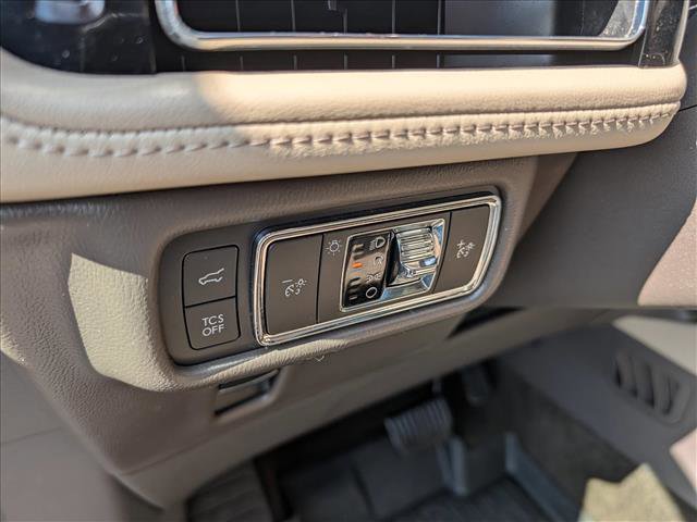 Used 2022 Lincoln Nautilus Reserve image 33