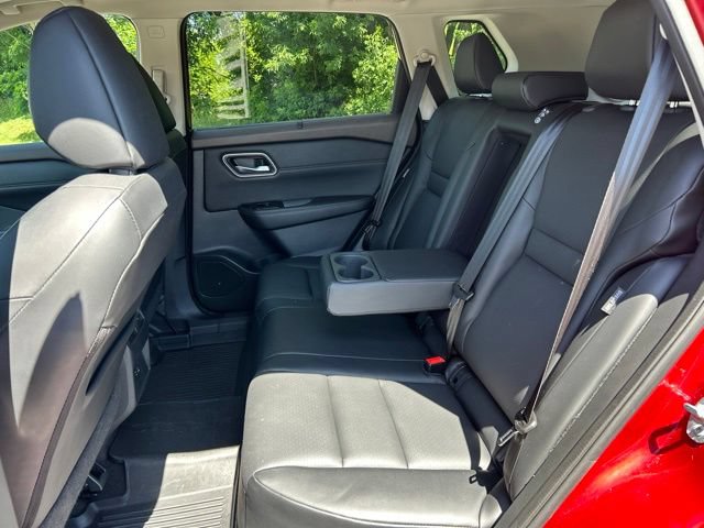 Used 2021 Nissan Rogue SV w/ Premium Package AWD/4WD image 20
