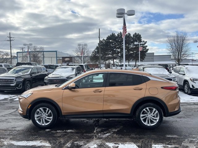 Used 2024 Buick Envista Preferred w/ Convenience I Package image 8