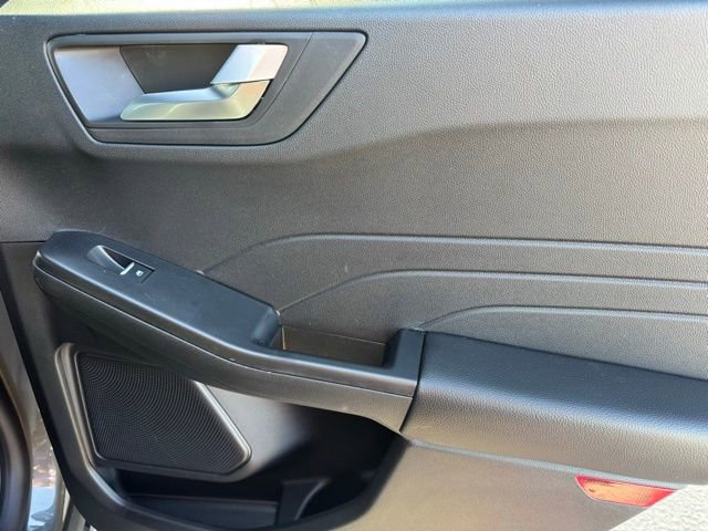 New 2026 Ford Escape ST-Line w/ Tech Pack #1 image 19