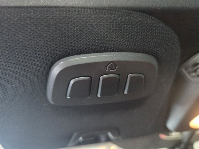 Used 2019 Ford Mustang Premium RWD image 28