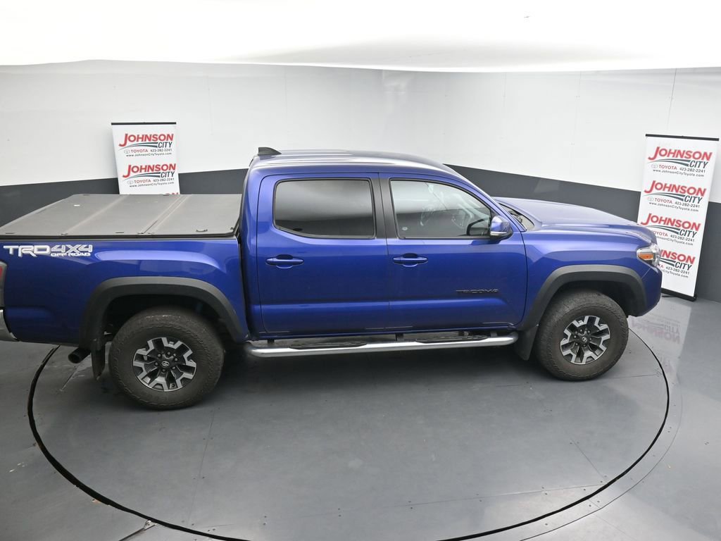 Used 2023 Toyota Tacoma TRD Off-Road w/ Black Out Package (TMS) AWD/4WD image 25